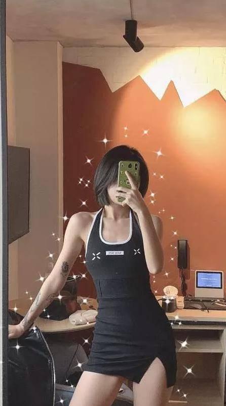 斗鱼女主播被偷拍